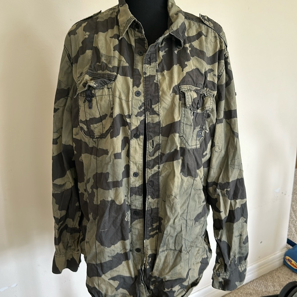 Men’s fox long sleeve camo dress shirt XL